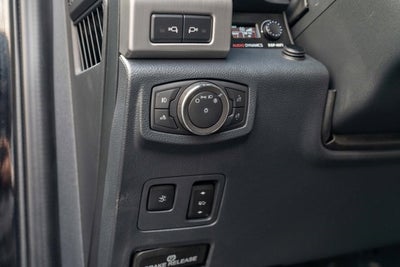 2022 Ford Super Duty F-450 DRW Platinum