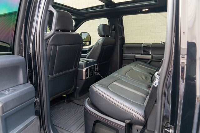 2022 Ford Super Duty F-450 DRW Platinum