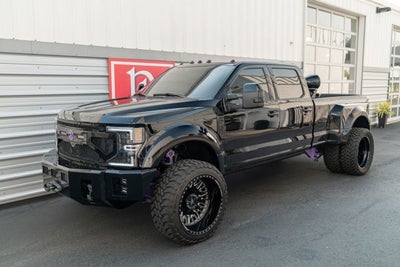 2022 Ford Super Duty F-450 DRW Platinum