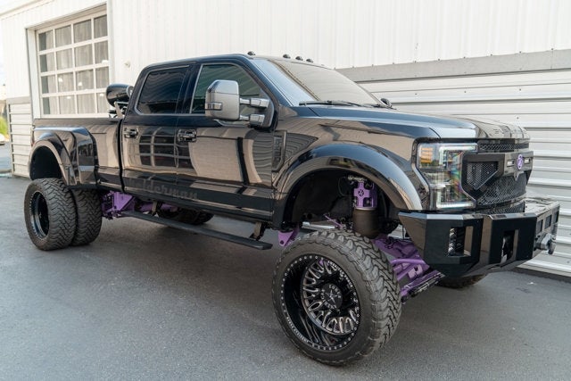 2022 Ford Super Duty F-450 DRW Platinum