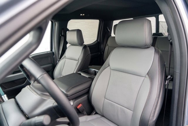 2022 Ford F-150 Lightning LARIAT