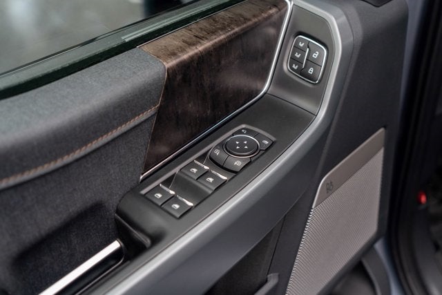 2022 Ford F-150 Lightning LARIAT