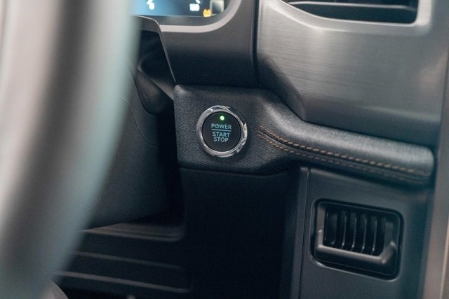 2022 Ford F-150 Lightning LARIAT