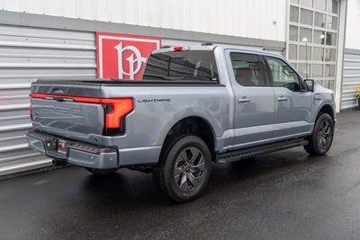 2022 Ford F-150 Lightning LARIAT