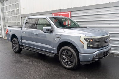 2022 Ford F-150 Lightning LARIAT