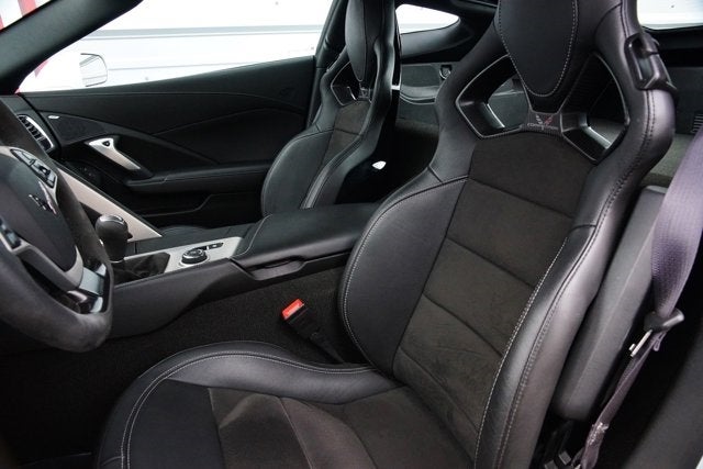 2016 Chevrolet Corvette Coupe w/Z51 & 1LT