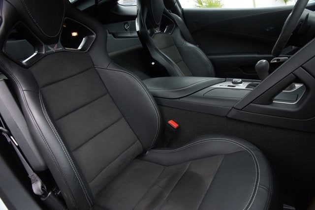 2016 Chevrolet Corvette Coupe w/Z51 & 1LT