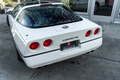 1989 Chevrolet Corvette 2dr Coupe Hatchback