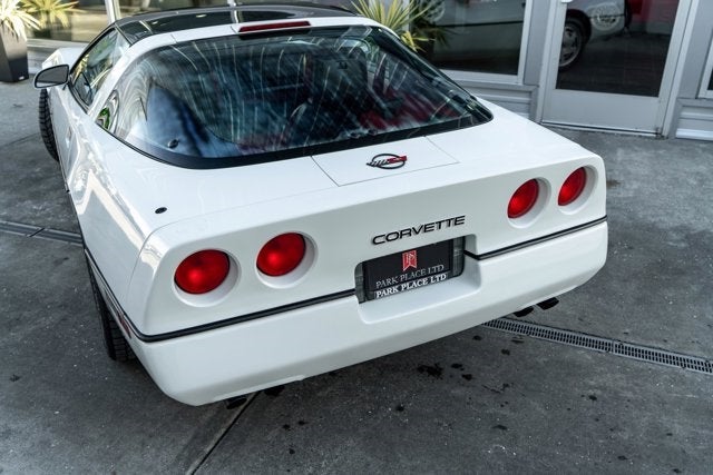 1989 Chevrolet Corvette 2dr Coupe Hatchback