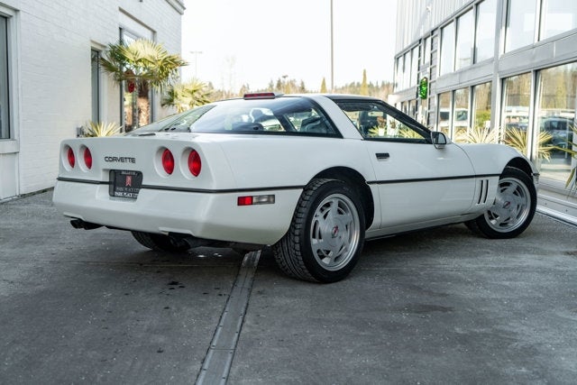 1989 Chevrolet Corvette 2dr Coupe Hatchback