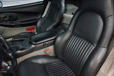 1998 Chevrolet Corvette 2dr Cpe