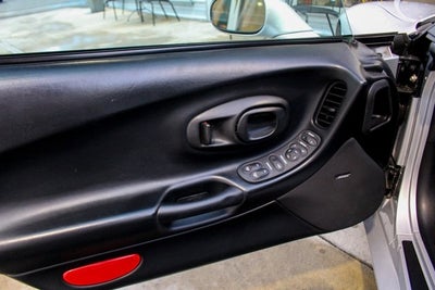 2002 Chevrolet Corvette 2dr Cpe