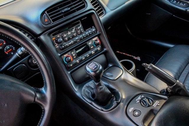 2002 Chevrolet Corvette 2dr Cpe