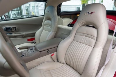 2003 Chevrolet Corvette 2dr Cpe