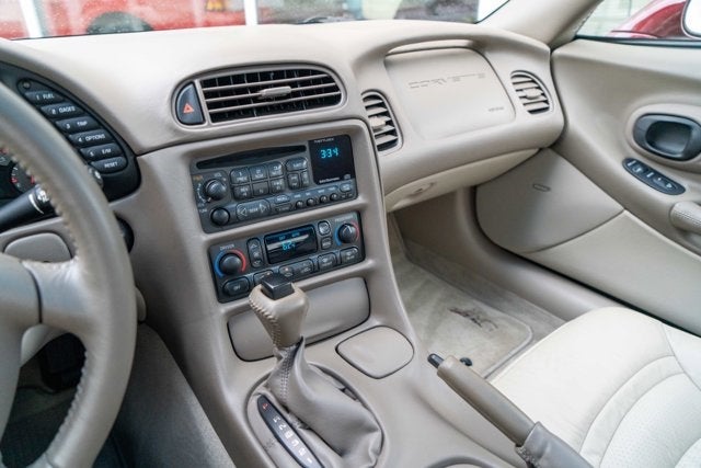 2003 Chevrolet Corvette 2dr Cpe