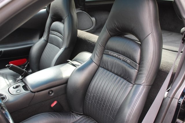 2003 Chevrolet Corvette 2dr Cpe