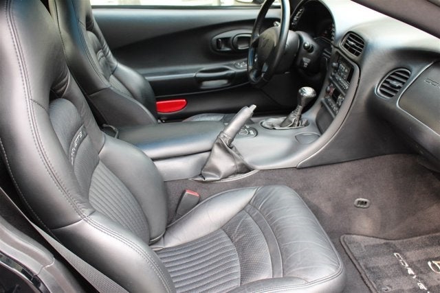 2003 Chevrolet Corvette 2dr Cpe