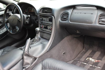 2003 Chevrolet Corvette 2dr Cpe