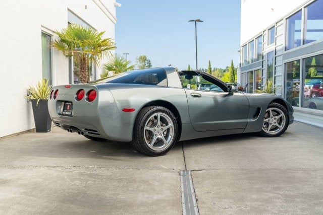 2003 Chevrolet Corvette 2dr Cpe