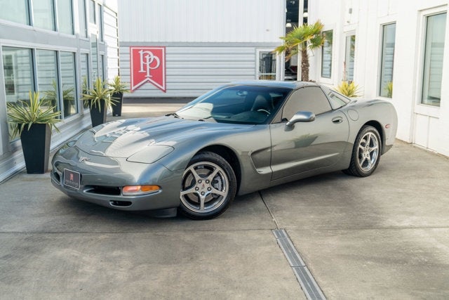 2003 Chevrolet Corvette 2dr Cpe