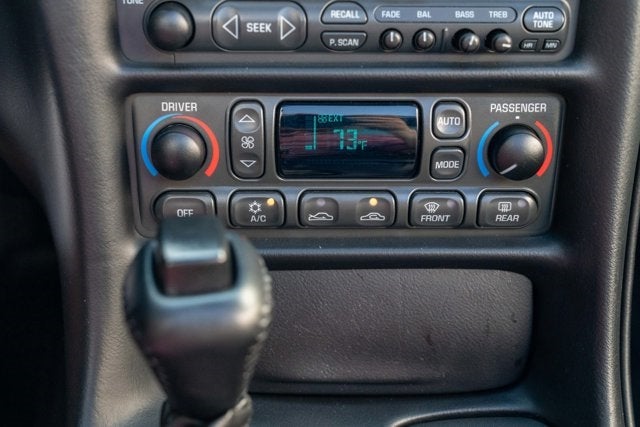 2003 Chevrolet Corvette 2dr Cpe