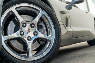 2003 Chevrolet Corvette 2dr Cpe