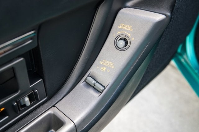 1991 Chevrolet Corvette 2dr Coupe Hatchback