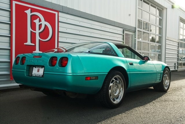 1991 Chevrolet Corvette 2dr Coupe Hatchback