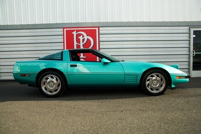 1991 Chevrolet Corvette 2dr Coupe Hatchback