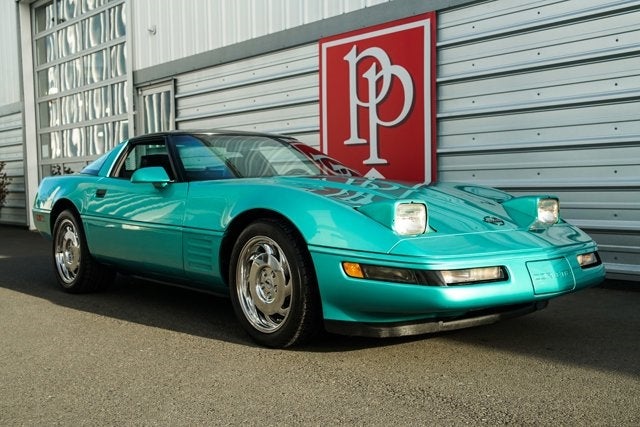 1991 Chevrolet Corvette 2dr Coupe Hatchback