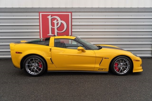 2005 Chevrolet Corvette 2dr Cpe