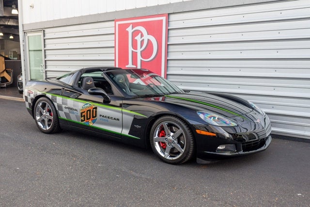 2008 Chevrolet Corvette Indy 500 Pace Car Replica