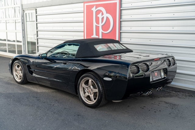 2000 Chevrolet Corvette 2dr Convertible