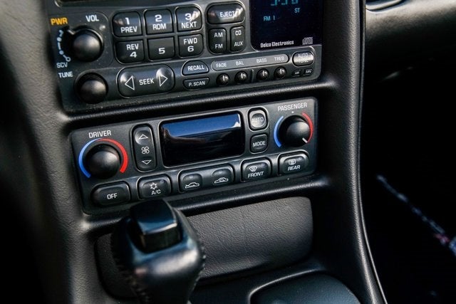 2002 Chevrolet Corvette 2dr Convertible