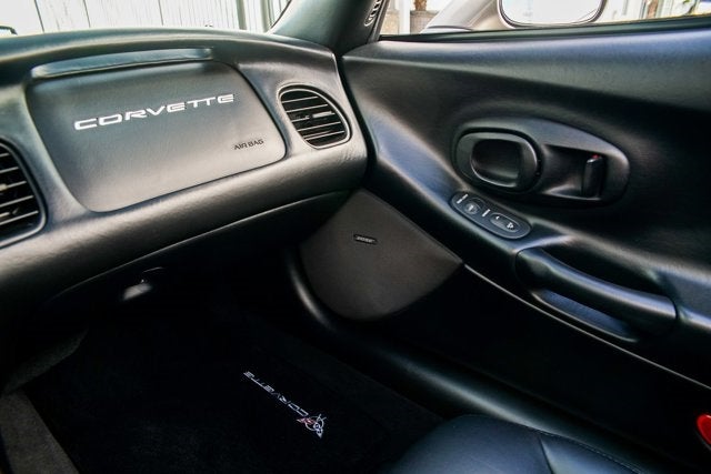 2002 Chevrolet Corvette 2dr Convertible