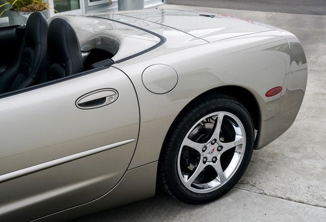 2002 Chevrolet Corvette 2dr Convertible