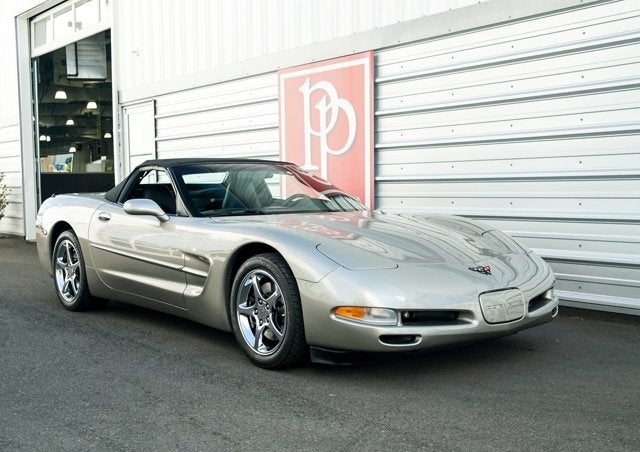2002 Chevrolet Corvette 2dr Convertible