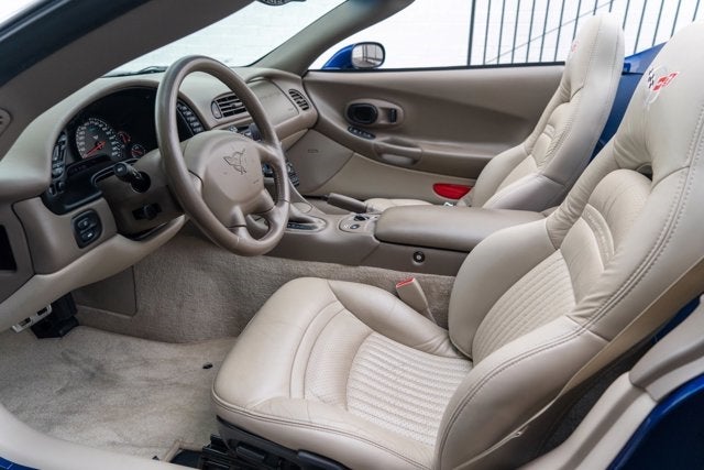 2004 Chevrolet Corvette 2dr Convertible