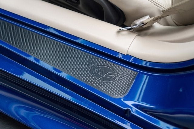 2004 Chevrolet Corvette 2dr Convertible