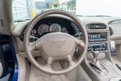 2004 Chevrolet Corvette 2dr Convertible