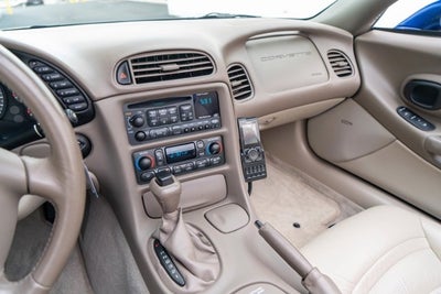 2004 Chevrolet Corvette 2dr Convertible