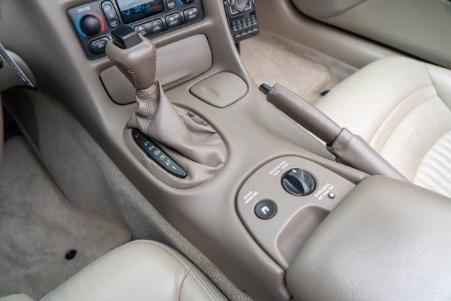 2004 Chevrolet Corvette 2dr Convertible