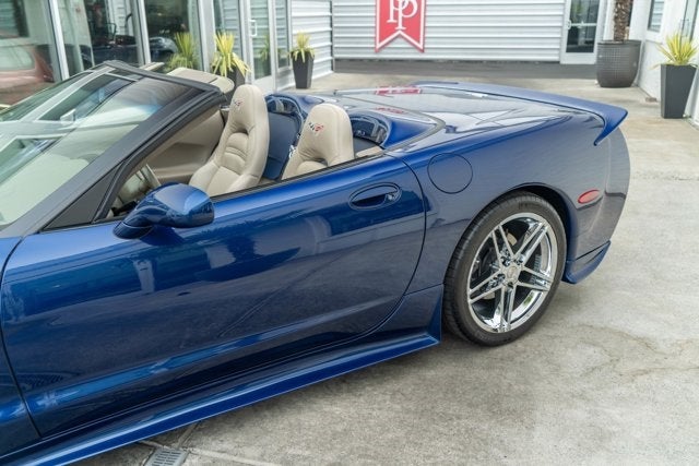 2004 Chevrolet Corvette 2dr Convertible