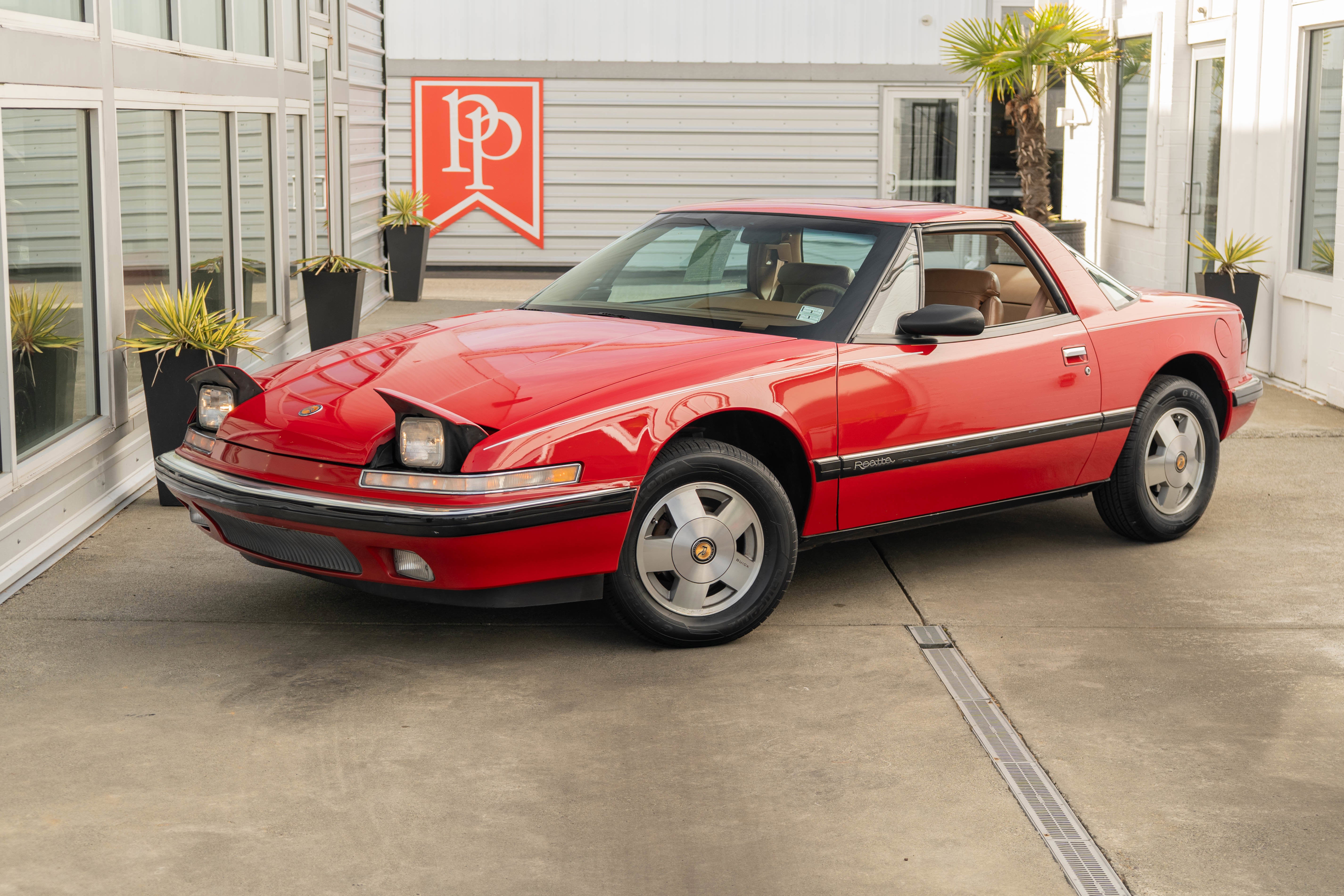 1990 Buick Reatta 2dr Coupe