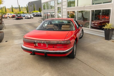 1990 Buick Reatta 2dr Coupe