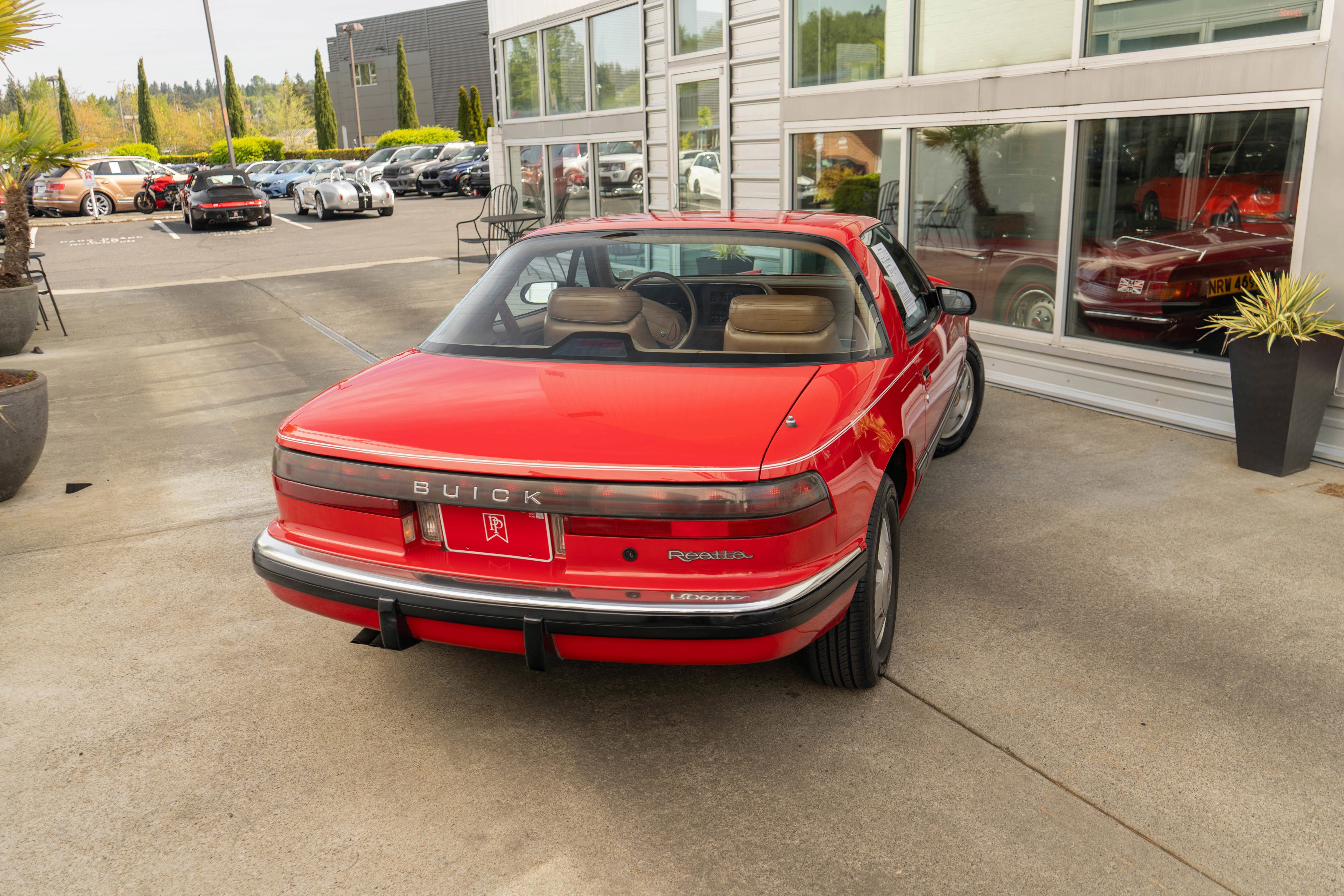 1990 Buick Reatta 2dr Coupe