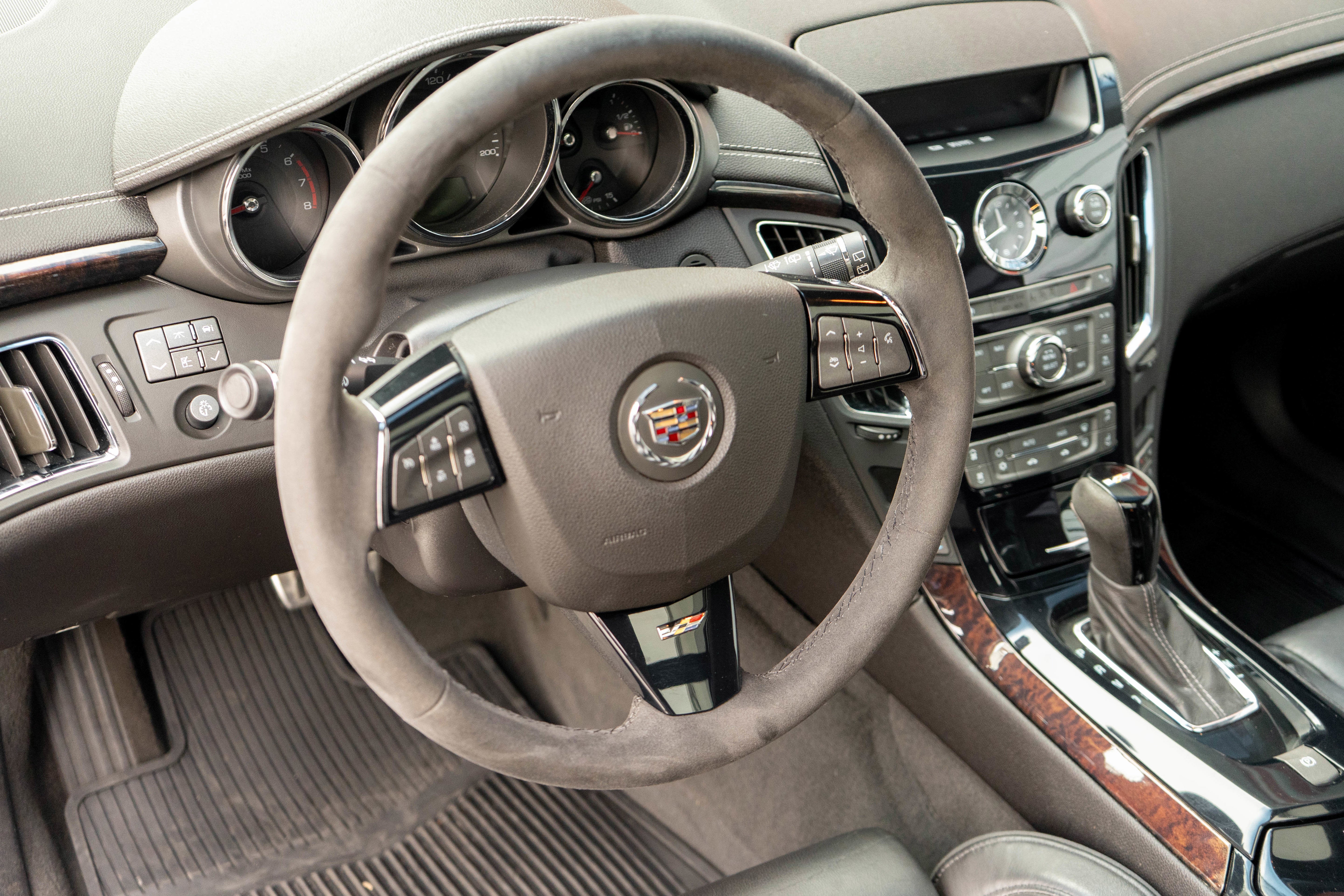 2011 Cadillac CTS-V Wagon 5dr Wgn 6.2L