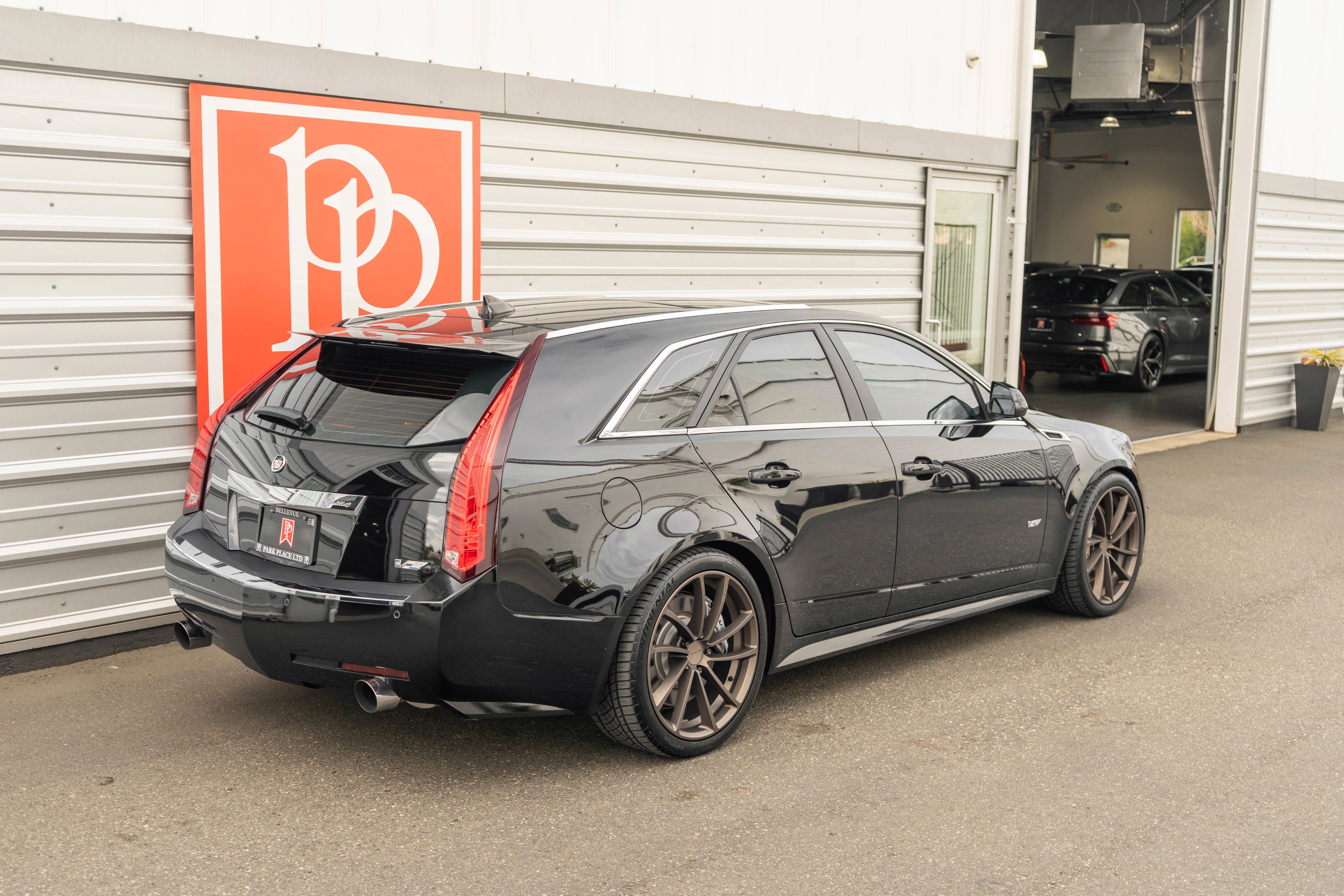 2011 Cadillac CTS-V Wagon 5dr Wgn 6.2L