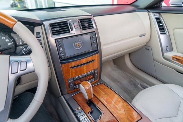 2006 Cadillac XLR 2dr Convertible