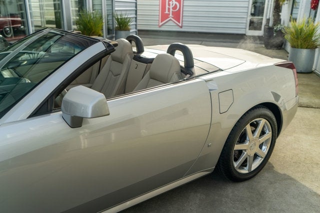2006 Cadillac XLR 2dr Convertible